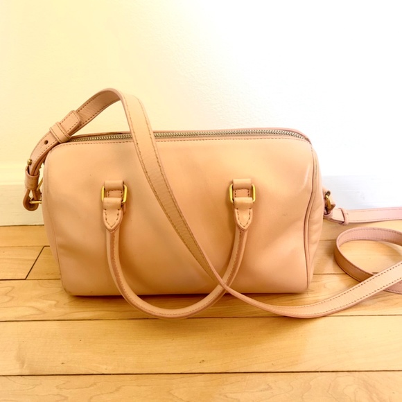 Saint Laurent Cross Body mini Duffle - Picture 3 of 8